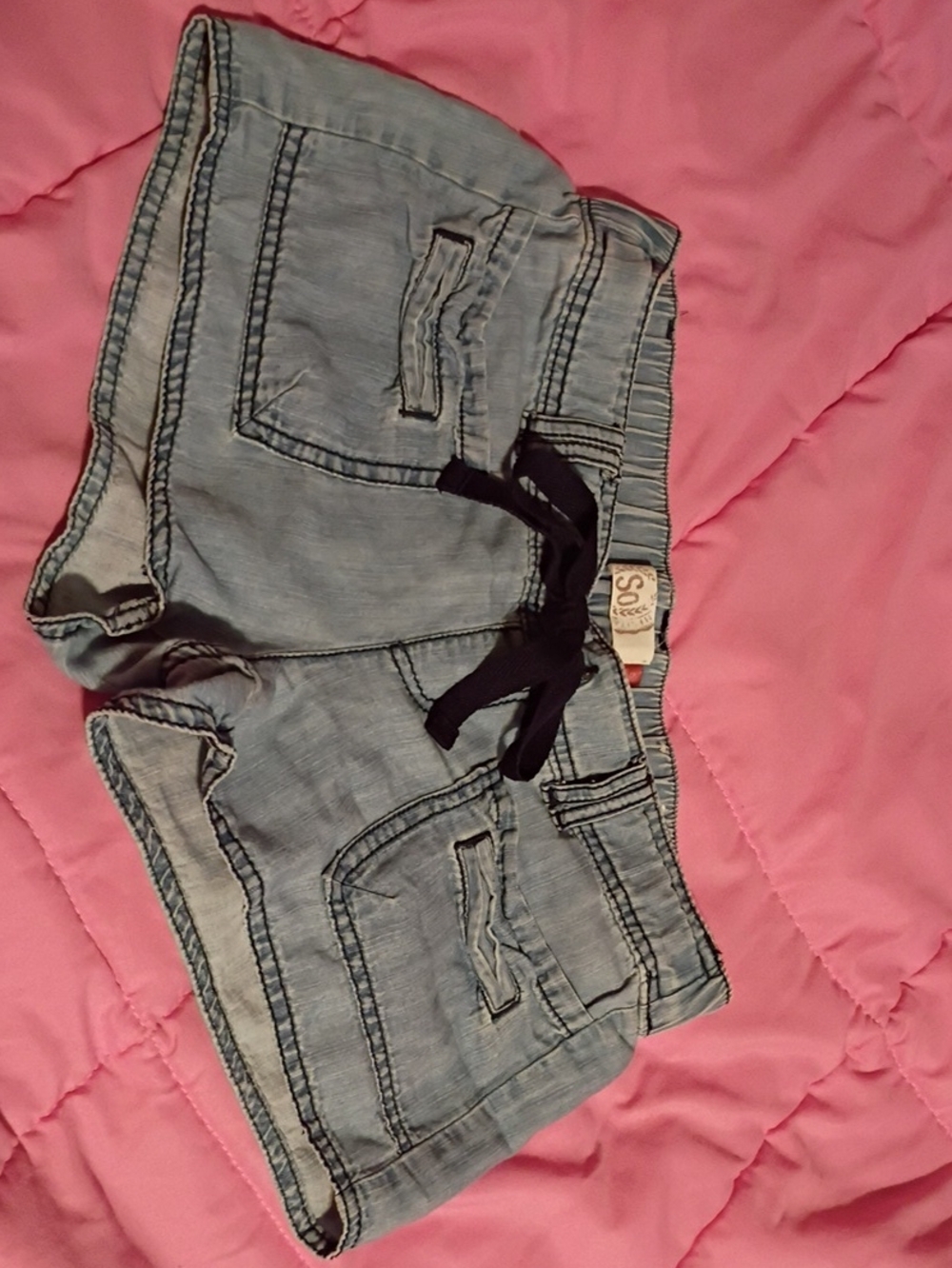 SO Light Blue Denim-Style Women’s Shorts with Black Drawstring